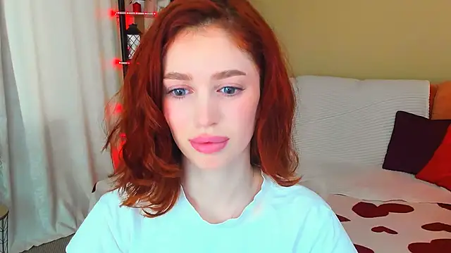 Snapshot of ChristinaConteeree chatting on July 6, 2026, 11:29 am ChristinaConteeree online show from July 6, 2026, 11:29 am