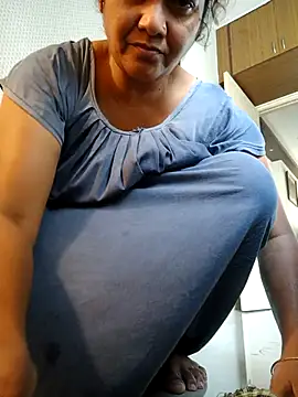 Snapshot of SHUVANI_SEXY chatting on September 27, 2025, 3:00 am SHUVANI SEXY online show from September 27, 2025, 3:00 am