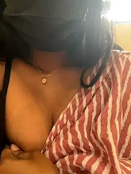 Snapshot of Ananyaa_25 chatting on November 13, 2025, 9:19 am Ananyaa 25 online show from November 13, 2025, 9:19 am