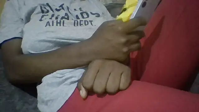 sexyonettt online show from September 26, 2025, 9:02 am