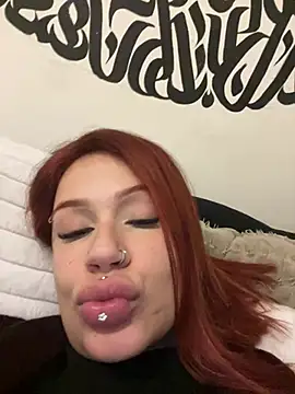 sereiaruiva99 online show from July 4, 2026, 8:59 pm