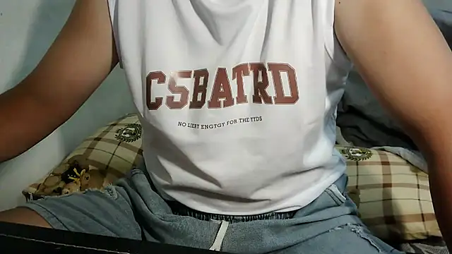 Snapshot of bigbb101011 chatting on September 16, 2025, 6:20 pm bigbb101011 online show from September 16, 2025, 6:20 pm