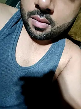 Snapshot of Banti26 chatting on June 21, 2026, 8:11 pm Banti26 online show from June 21, 2026, 8:11 pm
