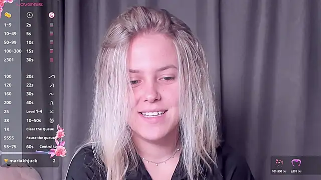 AngelAnty online show from October 2, 2025, 3:08 pm