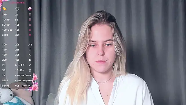 AngelAnty online show from October 24, 2025, 3:08 pm