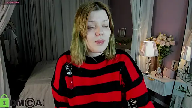 Snapshot of Michele_Greenn chatting on February 12, 2026, 11:55 pm Michele Greenn online show from February 12, 2026, 11:55 pm