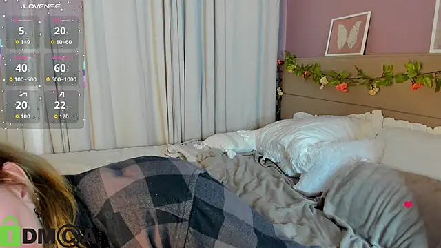 Snapshot of Michele_Greenn chatting on February 15, 2026, 7:51 am Michele Greenn online show from February 15, 2026, 7:51 am