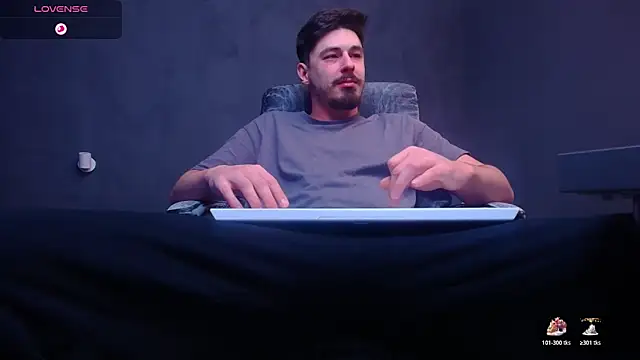 EnzoRace online show from January 11, 2026, 6:07 am