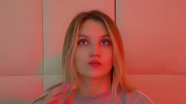 StacyEvances online show from March 16, 2026, 5:44 am