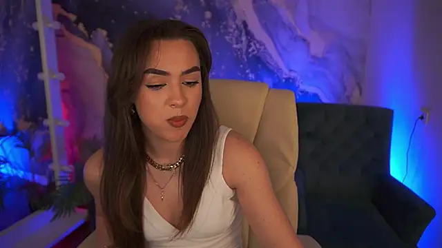 EricaSin online show from May 21, 2026, 1:29 pm