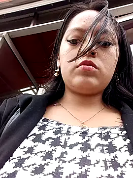 Snapshot of LunaHot_777 chatting on February 1, 2026, 6:28 pm LunaHot 777 online show from February 1, 2026, 6:28 pm