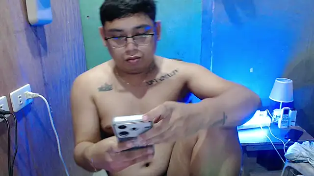 Snapshot of native_cummer chatting on October 2, 2025, 5:42 pm native cummer online show from October 2, 2025, 5:42 pm