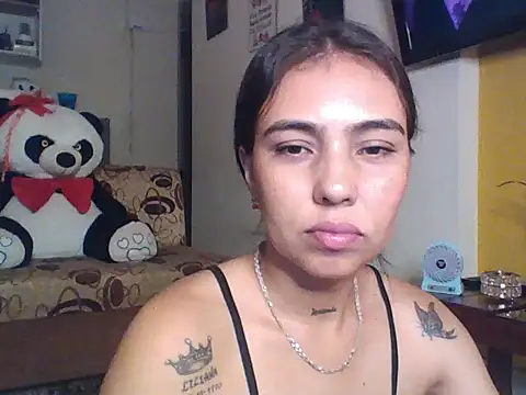 EmmaSplycer02 online show from April 2, 2026, 3:04 am