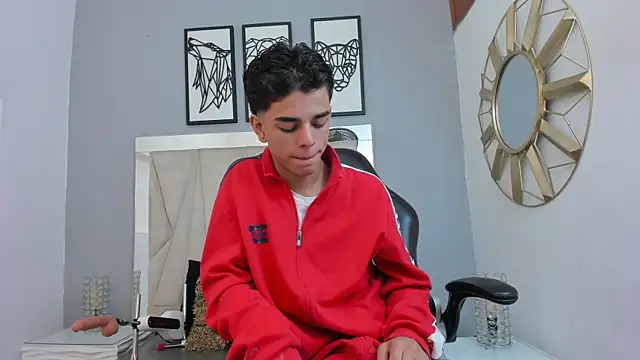 owen  johnson online show from September 30, 2025, 12:10 pm