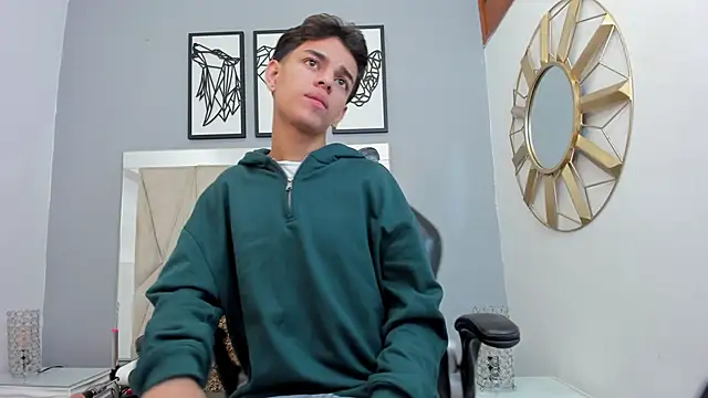 owen  johnson online show from October 8, 2025, 11:30 am