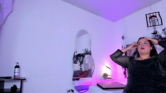 Snapshot of SamanthaDiamonds_ chatting on October 12, 2025, 12:09 am SamanthaDiamonds online show from October 12, 2025, 12:09 am