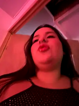 Snapshot of SamanthaDiamonds_ chatting on November 13, 2025, 12:31 am SamanthaDiamonds online show from November 13, 2025, 12:31 am