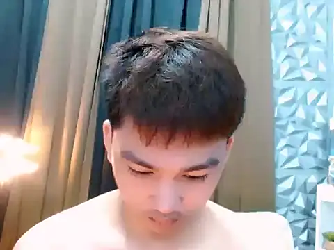 Snapshot of Mister_officer69 chatting on September 15, 2025, 1:38 am Mister officer69 online show from September 15, 2025, 1:38 am