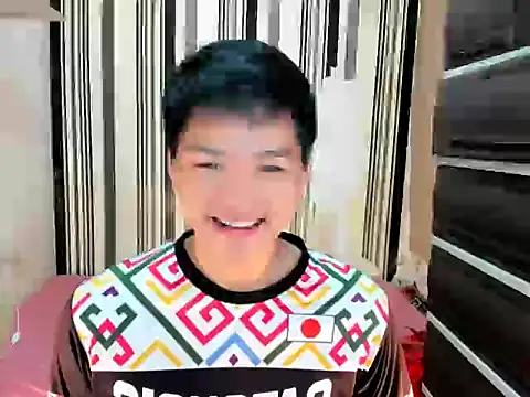 Snapshot of Mister_officer69 chatting on March 15, 2026, 8:31 am Mister officer69 online show from March 15, 2026, 8:31 am