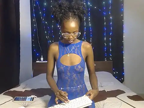 wild smile online show from October 1, 2025, 1:00 am