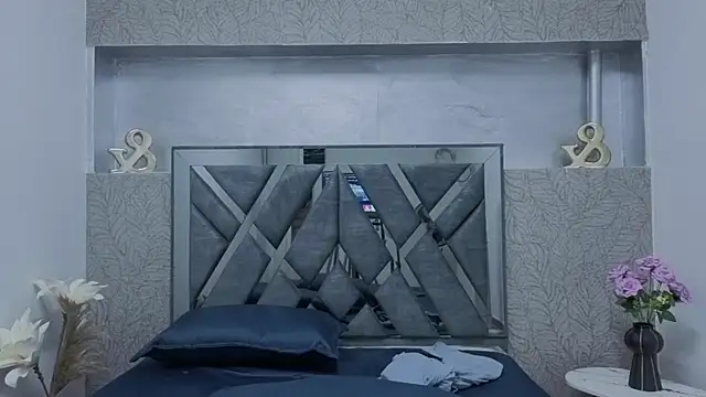  DantFox  online show from December 5, 2025, 8:12 am