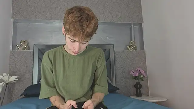  DantFox  online show from December 18, 2025, 8:48 pm