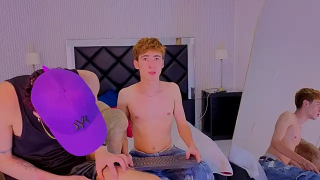  DantFox  online show from January 9, 2026, 8:54 pm