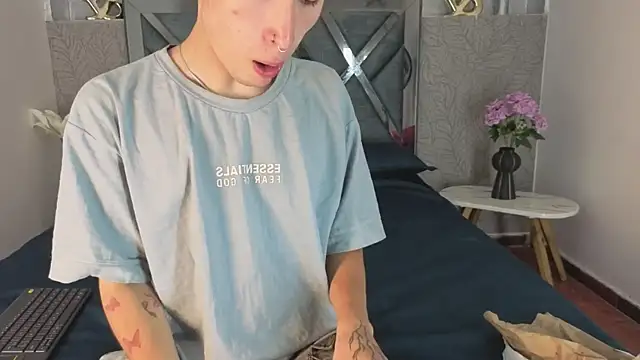  DantFox  online show from January 13, 2026, 4:12 pm