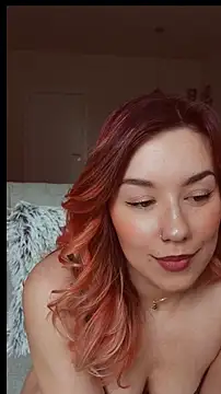 LucyxLou online show from March 18, 2026, 11:57 am