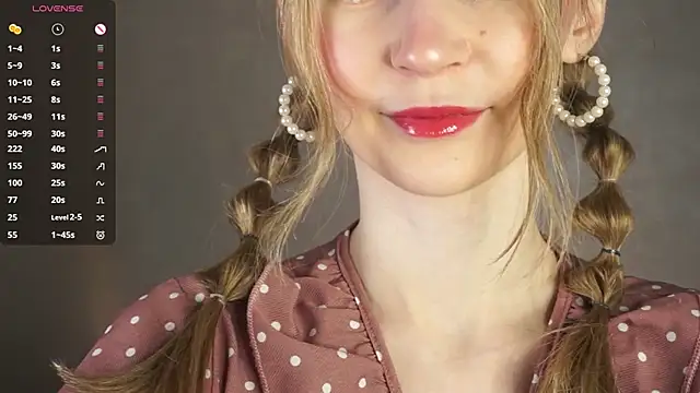 BeatrixHiett online show from September 27, 2025, 2:38 am