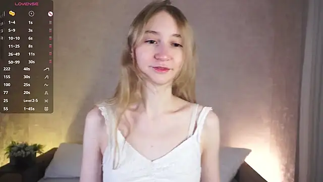 BeatrixHiett online show from October 1, 2025, 4:07 am