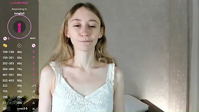 BeatrixHiett online show from October 30, 2025, 4:25 am