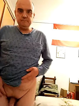 geli45 online show from October 6, 2025, 9:34 pm