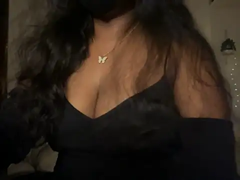 Snapshot of Niveda_21 chatting on October 21, 2025, 4:19 pm Niveda 21 online show from October 21, 2025, 4:19 pm