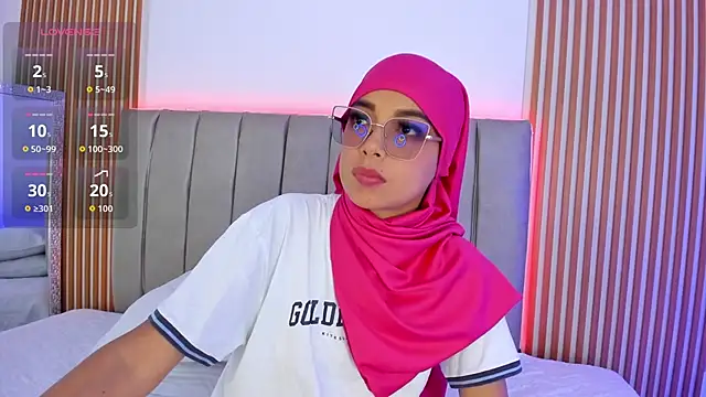 naishaa  online show from October 7, 2025, 7:00 pm