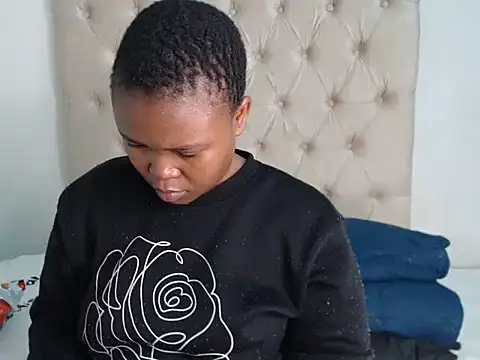 Lolly Ramochele online show from February 24, 2026, 11:25 pm