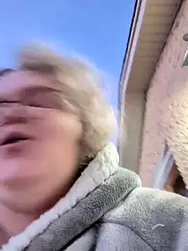 Snapshot of TheMistyPrice chatting on October 17, 2025, 11:35 am TheMistyPrice online show from October 17, 2025, 11:35 am