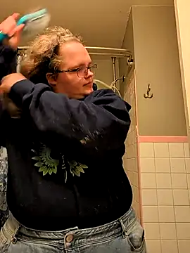 Snapshot of TheMistyPrice chatting on October 23, 2025, 11:09 am TheMistyPrice online show from October 23, 2025, 11:09 am