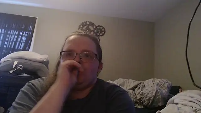 Snapshot of TheMistyPrice chatting on October 31, 2025, 2:51 pm TheMistyPrice online show from October 31, 2025, 2:51 pm