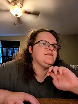 Snapshot of TheMistyPrice chatting on November 13, 2025, 12:59 pm TheMistyPrice online show from November 13, 2025, 12:59 pm