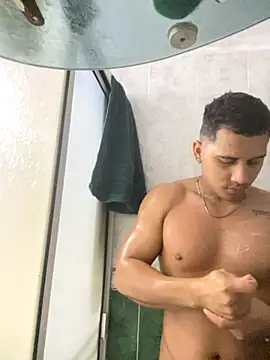 Snapshot of evan_hardy chatting on October 4, 2025, 1:03 am evan hardy online show from October 4, 2025, 1:03 am