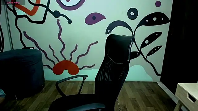 Snapshot of Luca_vega chatting on October 1, 2025, 1:06 pm Luca vega online show from October 1, 2025, 1:06 pm