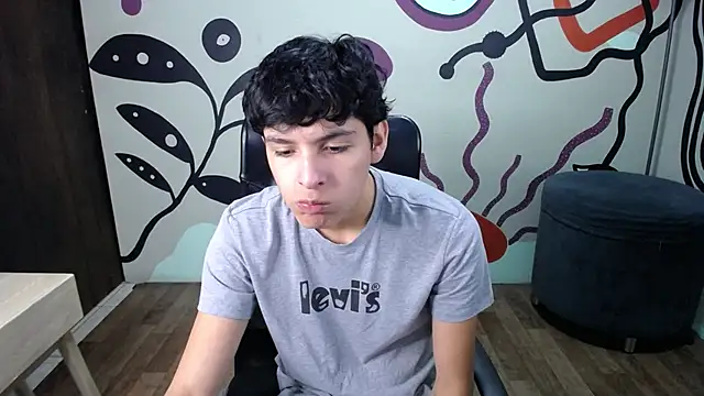 Snapshot of Luca_vega chatting on October 2, 2025, 1:07 pm Luca vega online show from October 2, 2025, 1:07 pm