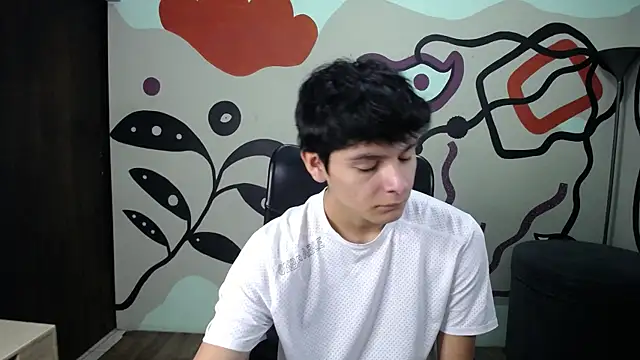 Snapshot of Luca_vega chatting on October 7, 2025, 12:57 pm Luca vega online show from October 7, 2025, 12:57 pm