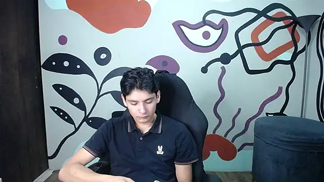 Snapshot of Luca_vega chatting on October 16, 2025, 2:29 pm Luca vega online show from October 16, 2025, 2:29 pm