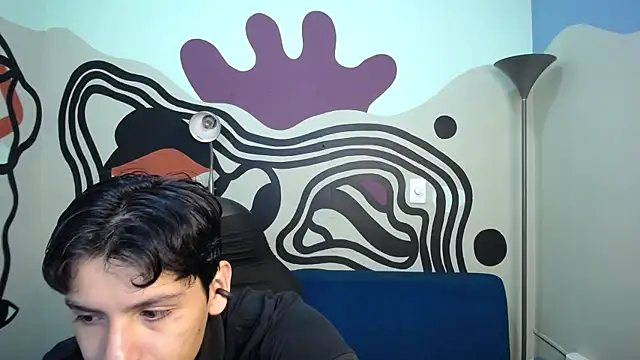 Snapshot of Luca_vega chatting on November 8, 2025, 1:33 pm Luca vega online show from November 8, 2025, 1:33 pm