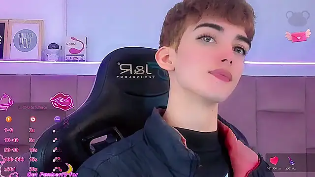 Baby FenixTS online show from February 9, 2026, 12:53 pm