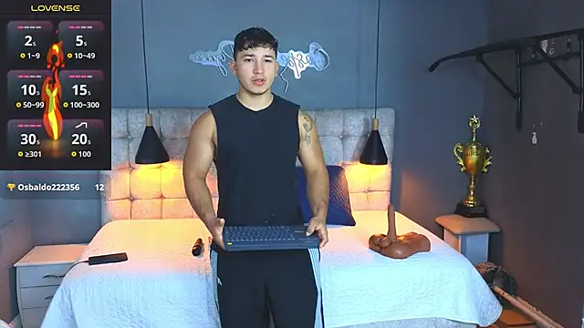 Snapshot of Horny_nick18 chatting on October 23, 2025, 9:08 am Horny nick18 online show from October 23, 2025, 9:08 am