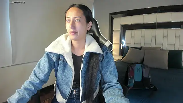 Adhara7 online show from October 11, 2025, 8:18 pm