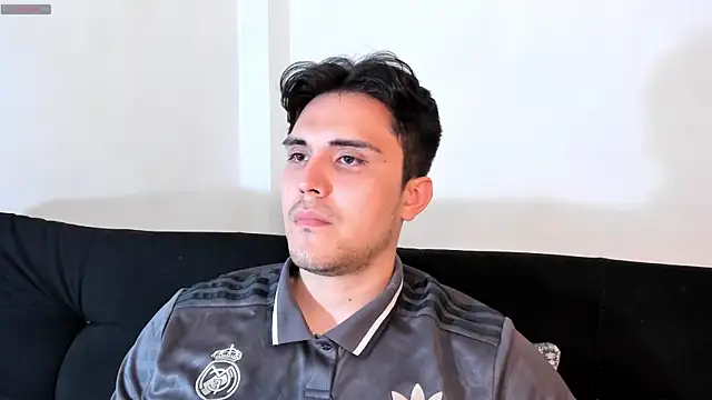 jasonxd9898 online show from February 17, 2026, 1:24 am